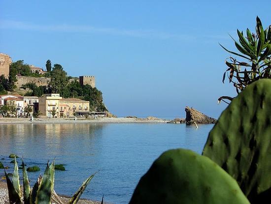 Casa Vacanze Verde Mare Castel di Tusa Exterior foto