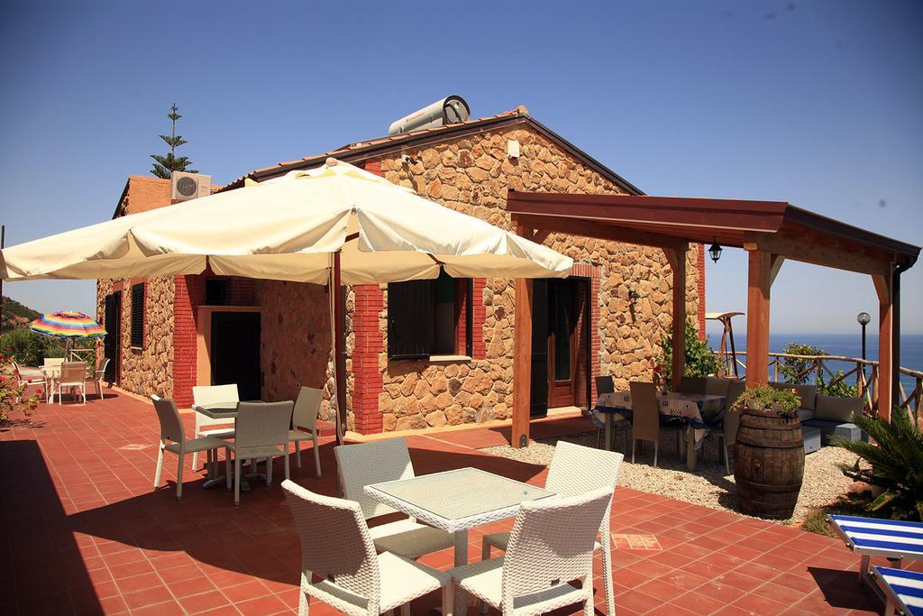 Casa Vacanze Verde Mare Castel di Tusa Exterior foto